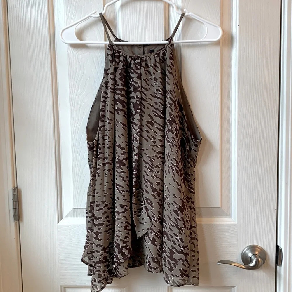 Walter Baker Animal Print sleeveless blouse Large olive green